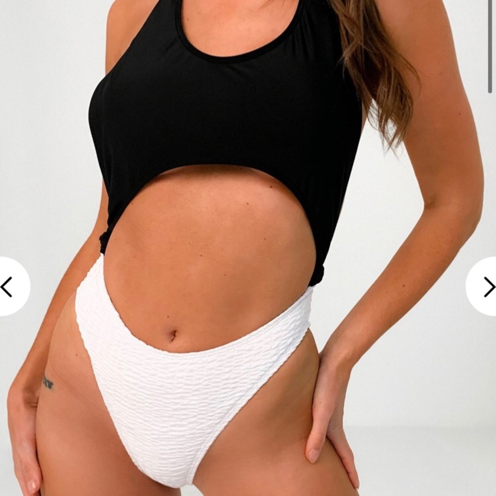 Missguided one piece sexy cutout swimsuit